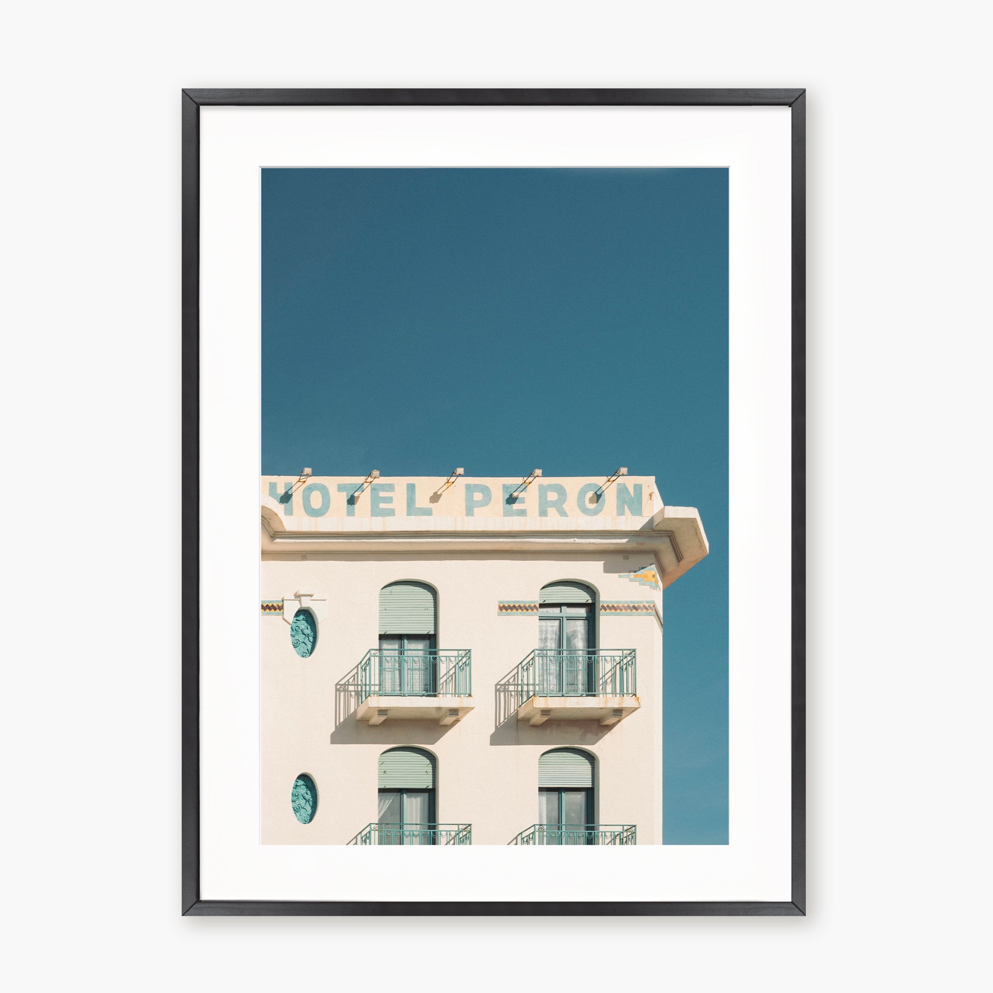 HOTEL PERON