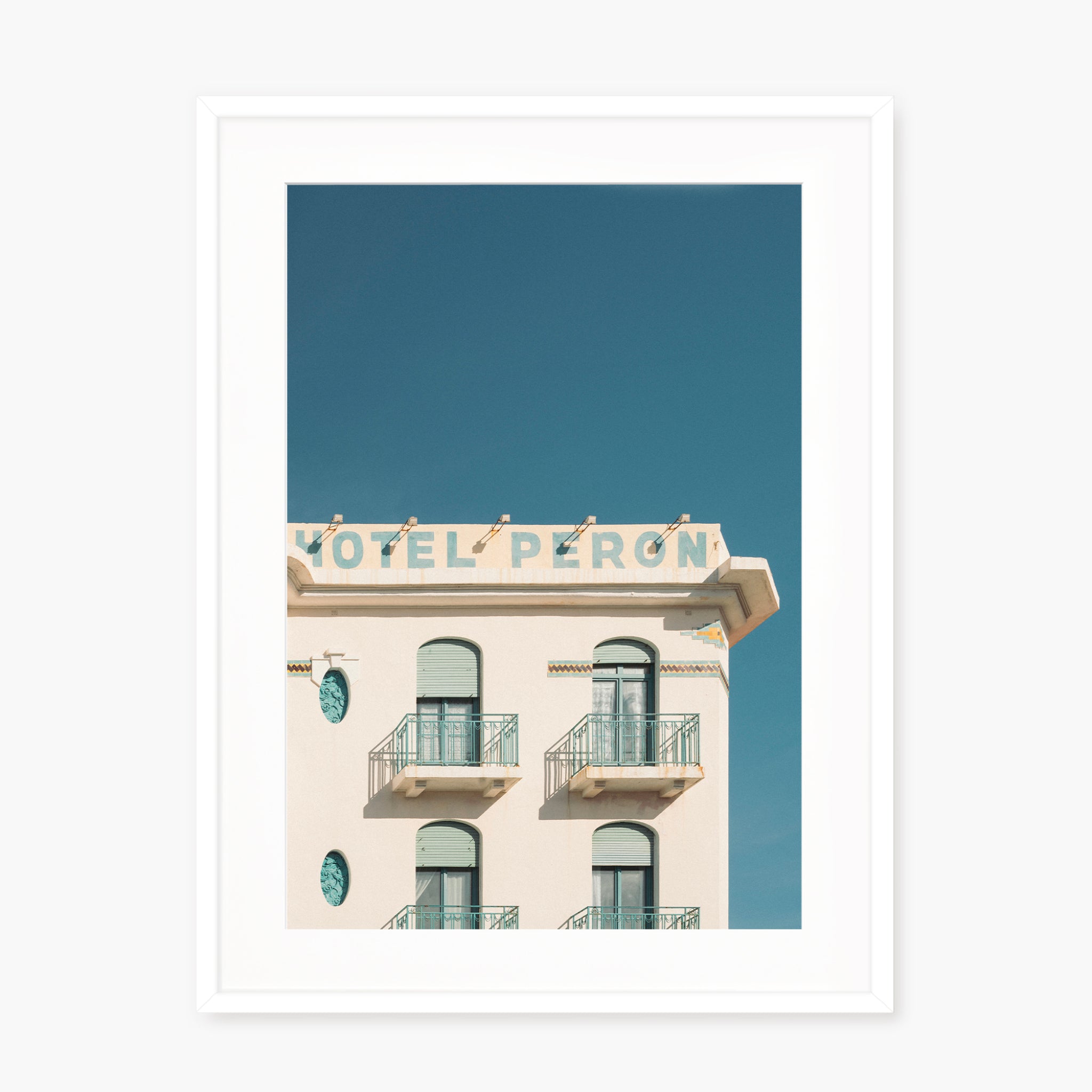 HOTEL PERON