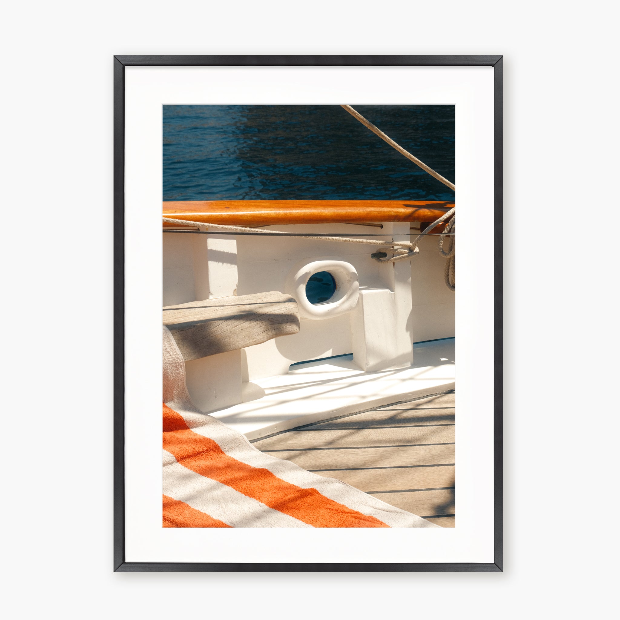 ECHAPPEE EN MER