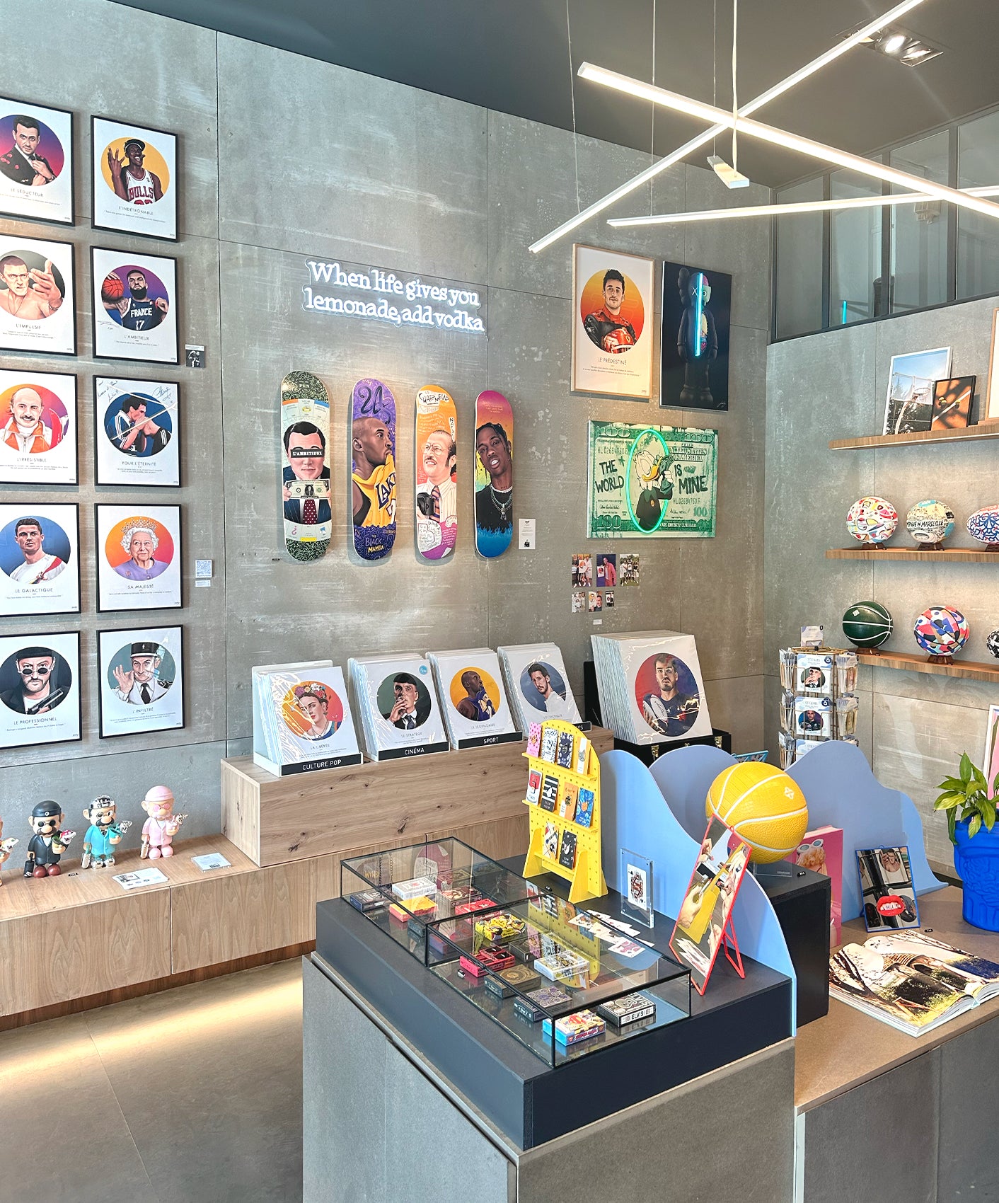 SKATEBOARD - SELL ME THIS PEN