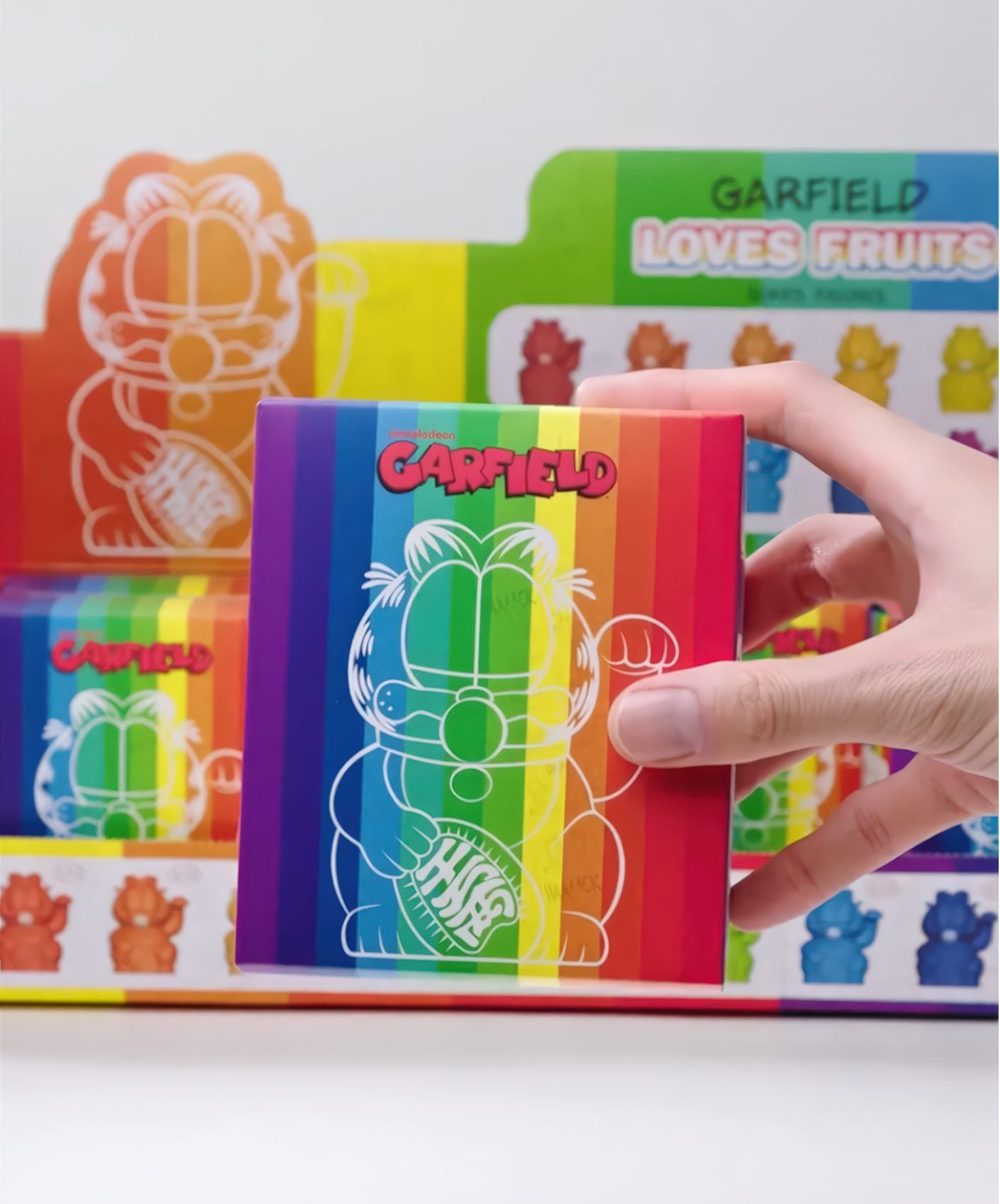 SURPRISE BOX - GARFIELD LOVES FRUIT