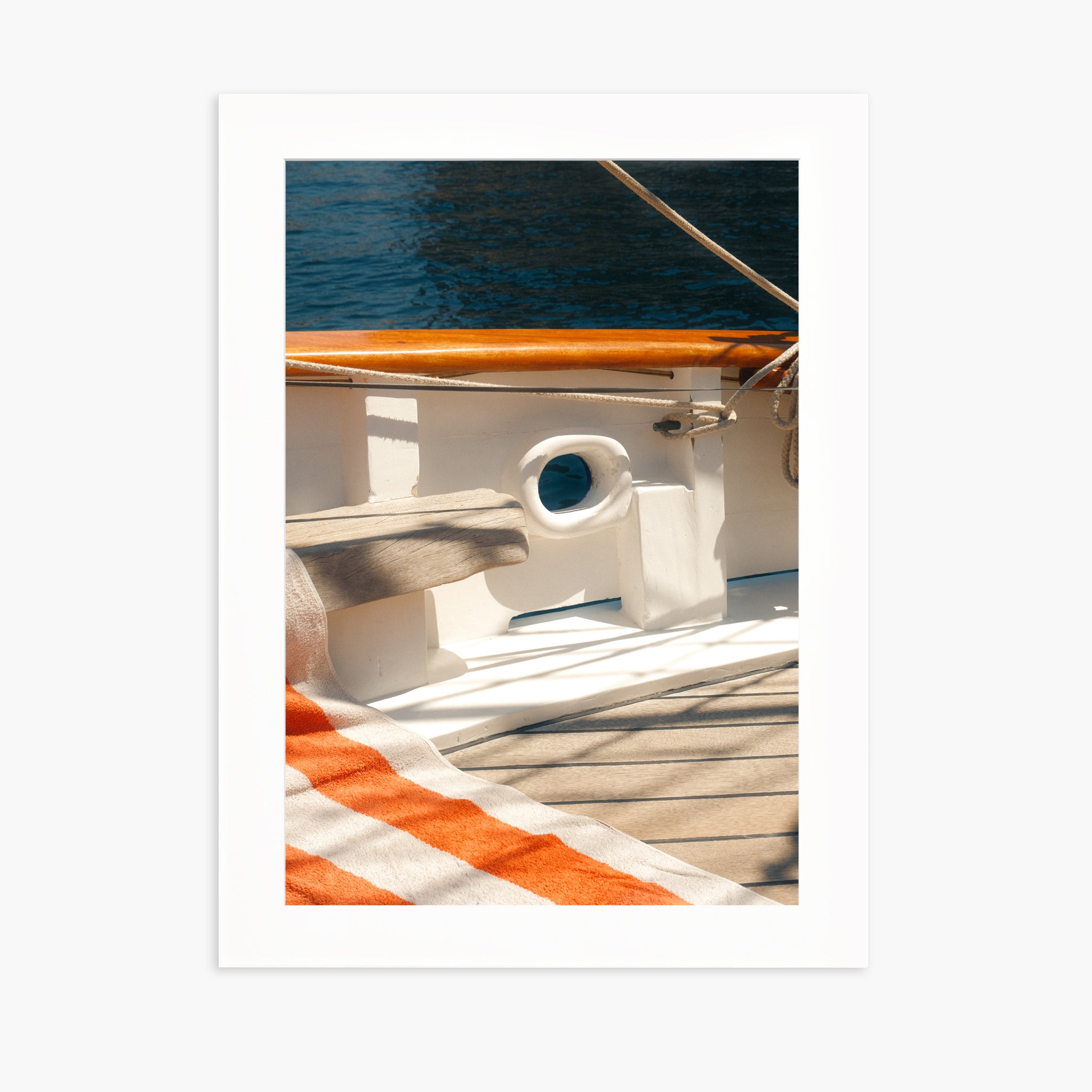 ECHAPPEE EN MER