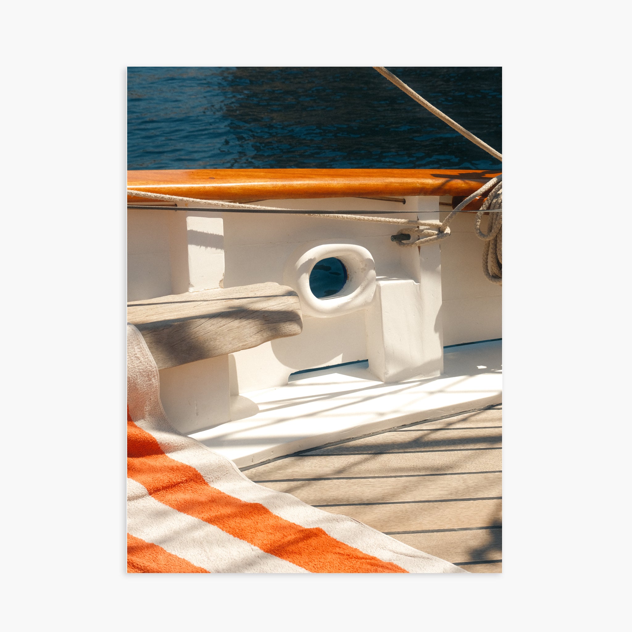 ECHAPPEE EN MER