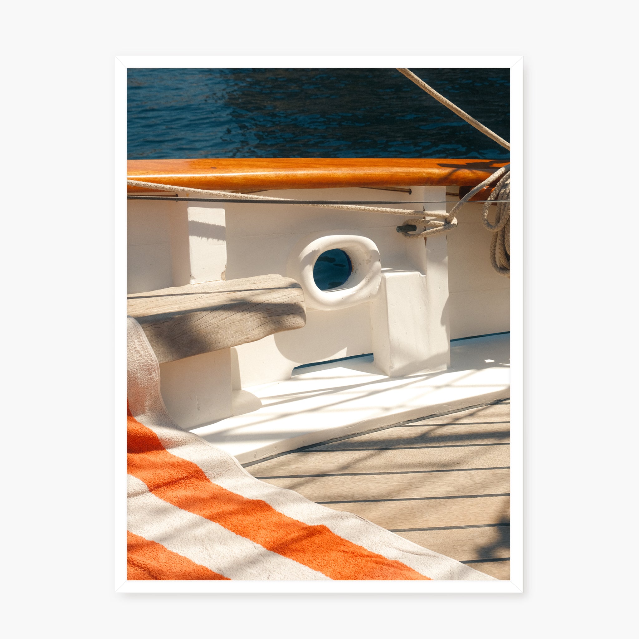 ECHAPPEE EN MER