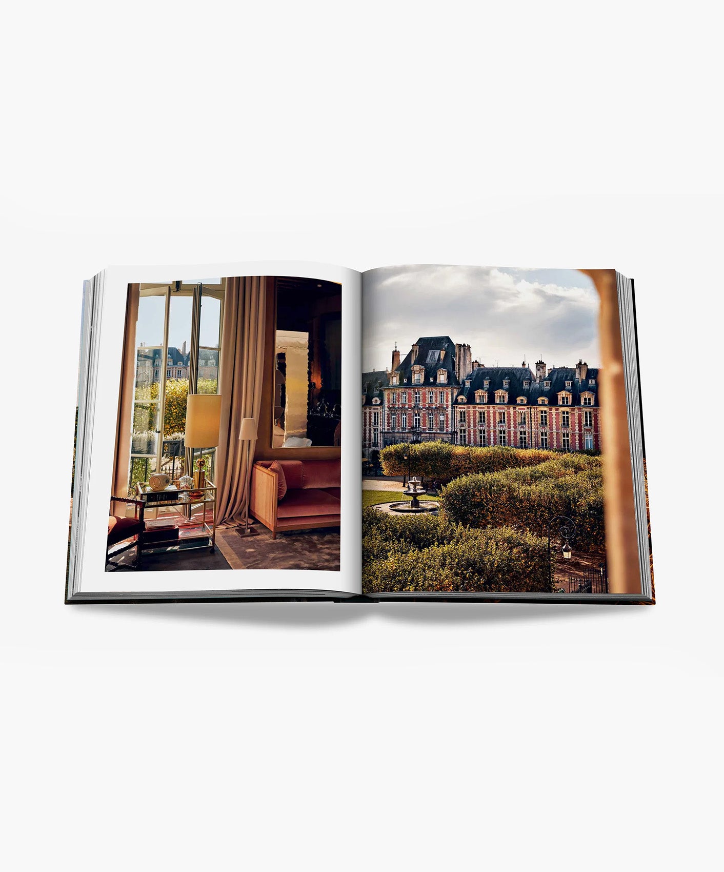 PARIS CHIC