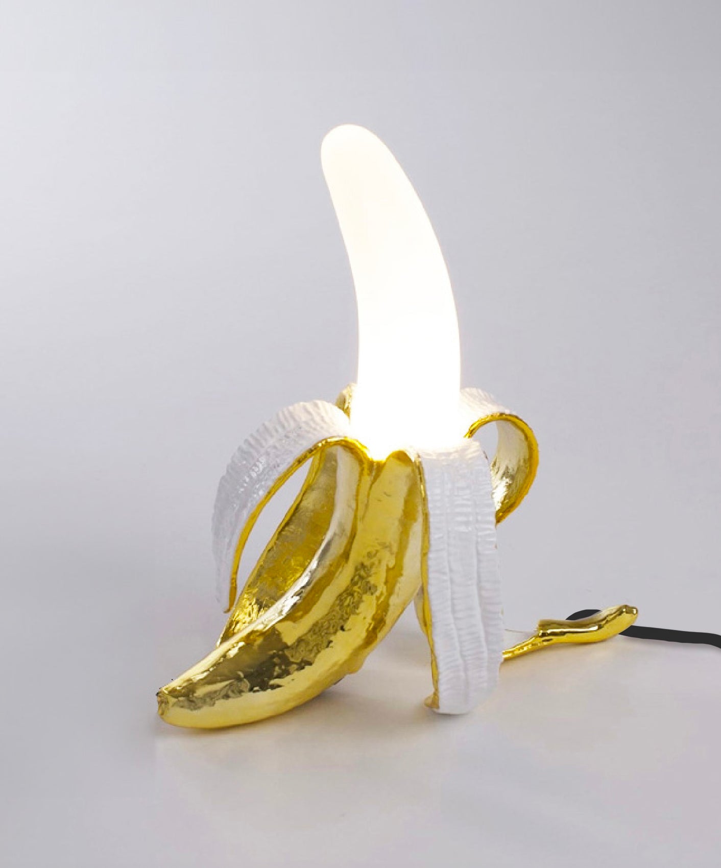 BANANA LAMP