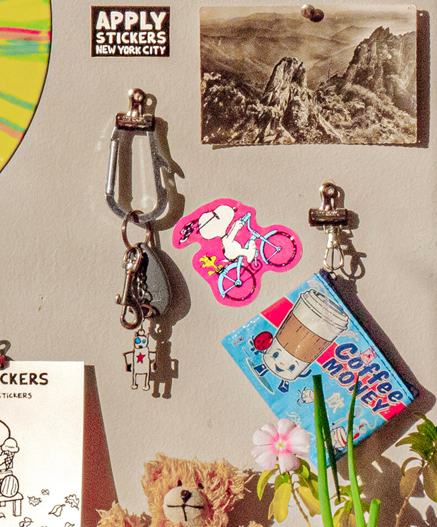 STICKER - BIKING BUDS SNOOPY