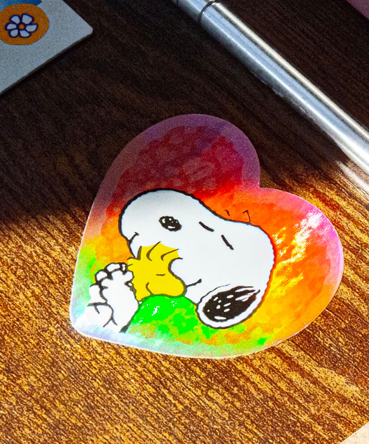 STICKER - HOLO HEART SNOOPY