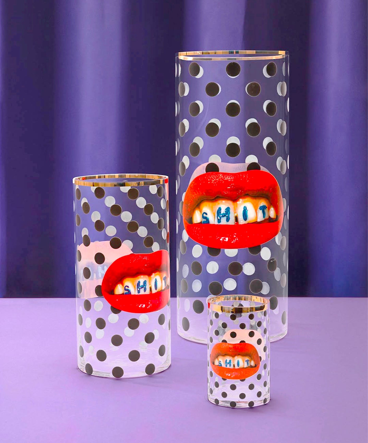 VASE SHIT